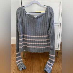 3/$15. Bundle sale! Garage, Boat neck Gray w/Pink Stripes cropped sweater. Sz XS